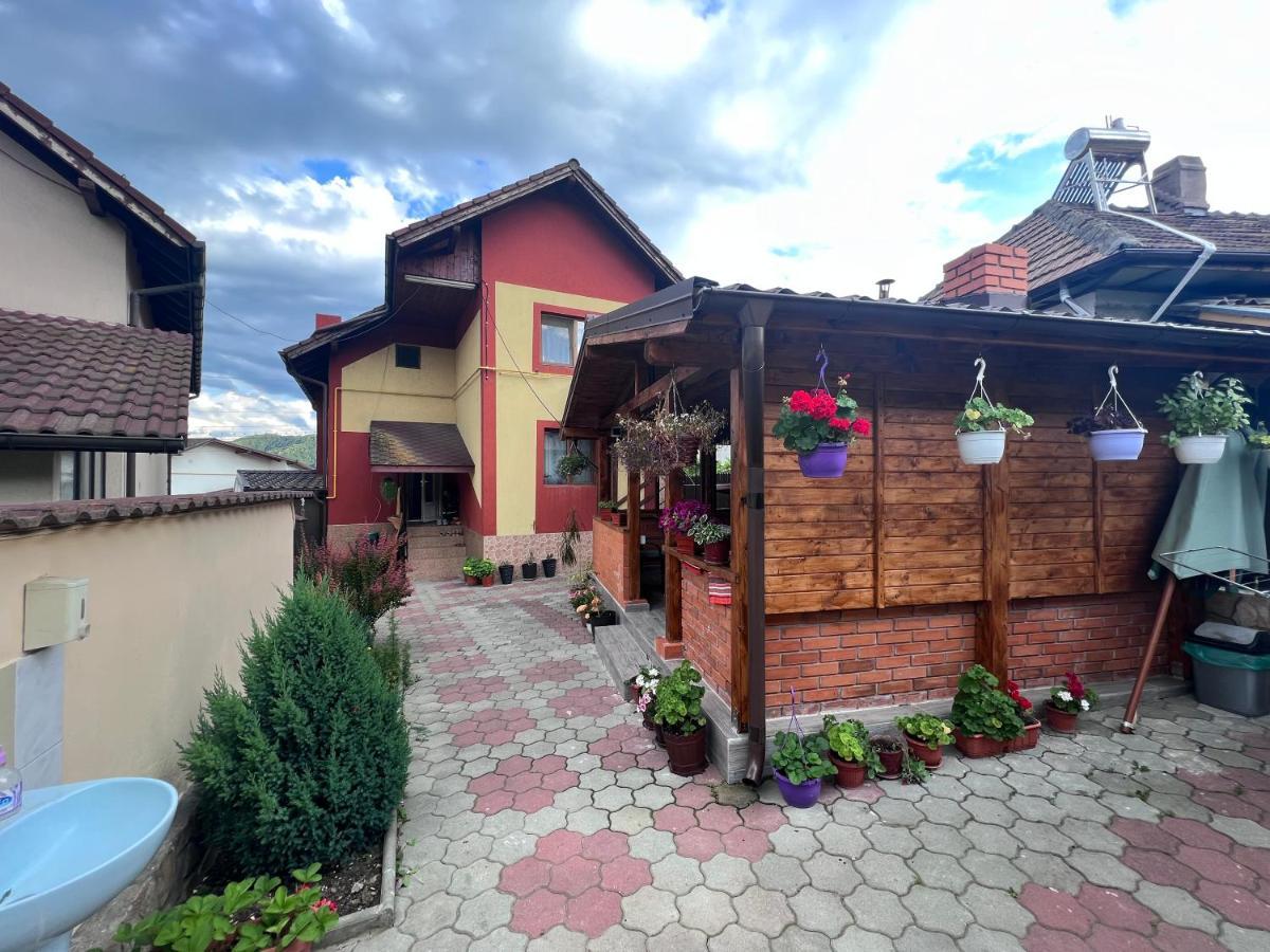 Casa Flori Hotel Călimăneşti Eksteriør billede