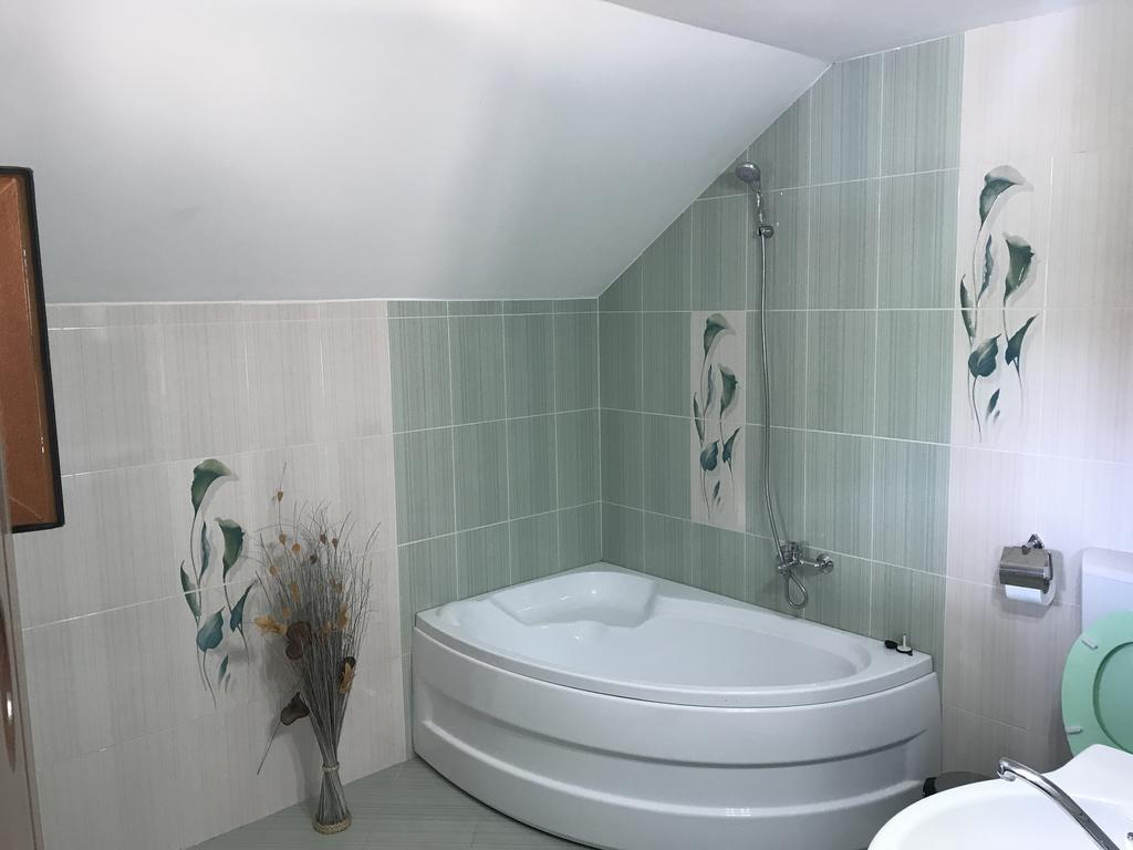 Casa Flori Hotel Călimăneşti Eksteriør billede