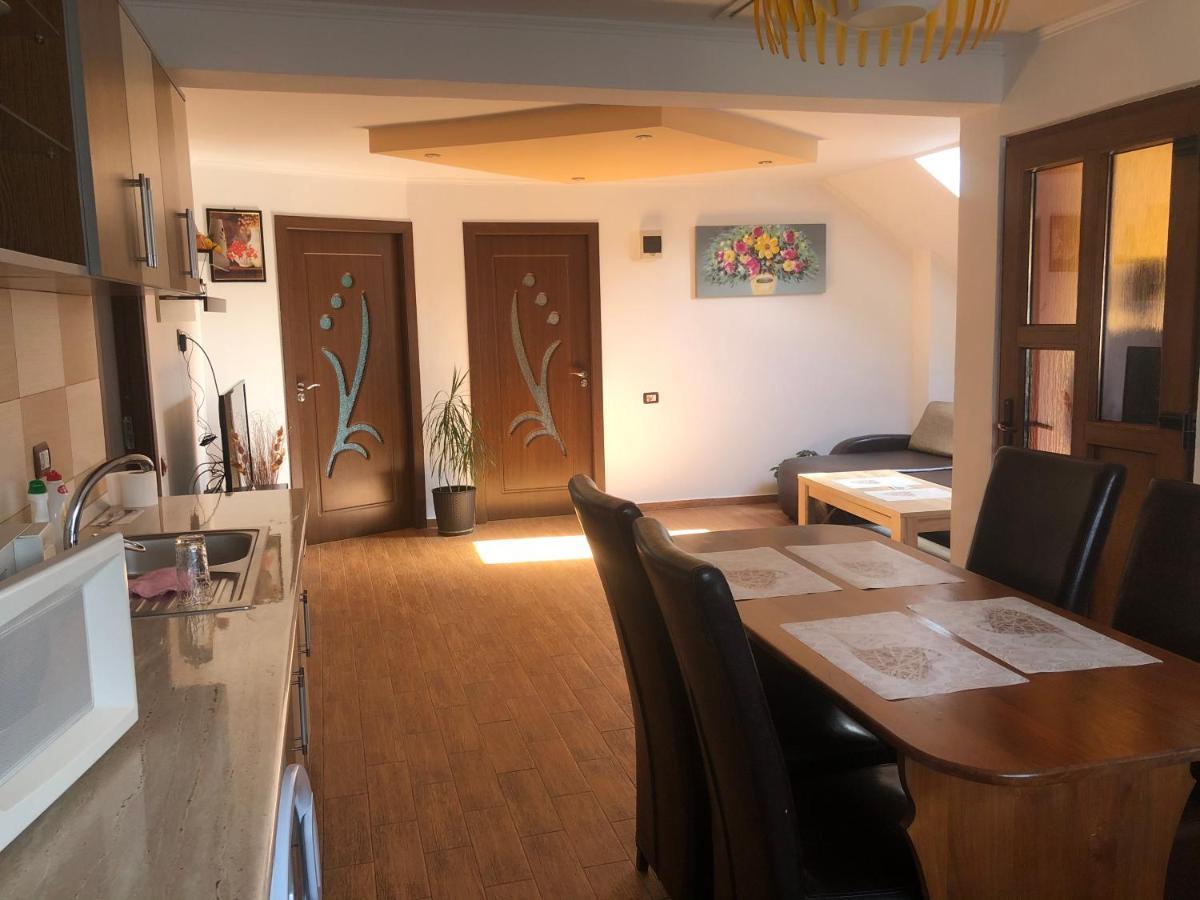 Casa Flori Hotel Călimăneşti Eksteriør billede